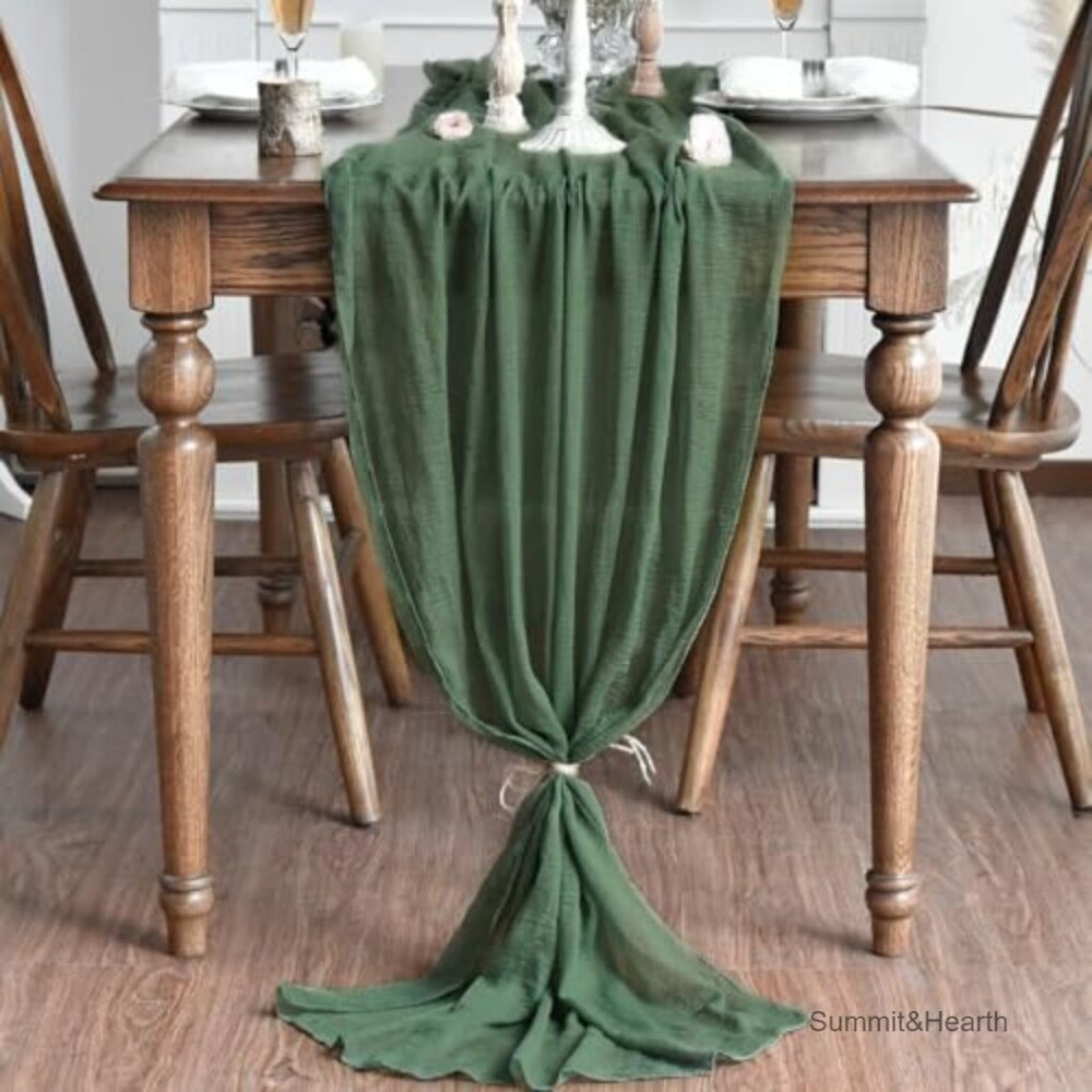 300cm Polyester Table Runner, Boho Floral Pattern, Machine Washable - Picture 2 of 7